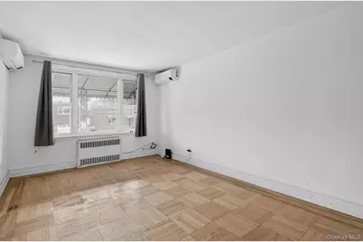 4817 Wilder Avenue, Bronx, NY 10470 - Photo 6