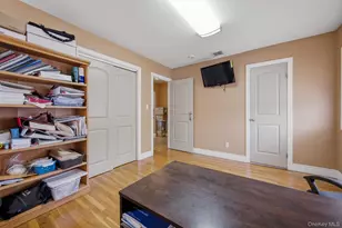 1 Arrowood Ln Ln, Melville, NY 11747 - Photo 26