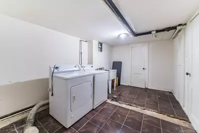 178-38 Leslie Road, Jamaica, NY 11434 - Photo 24