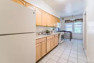 178-38 Leslie Rd, Jamaica, NY 11434 - Photo 8