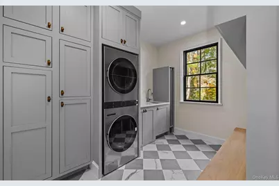 756 Mount Sinai-Coram Road, Mount Sinai, NY 11766 - Photo 26