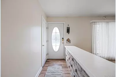 35 Strafford Street, Mastic, NY 11950 - Photo 12