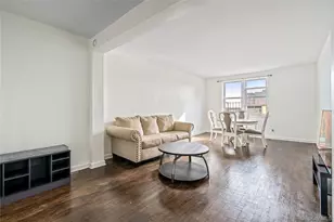 24 Mulford Pl, Hempstead, NY 11550 - Photo 2