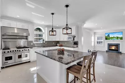 92 Sweetgum Lane, Miller Place, NY 11764 - Photo 16