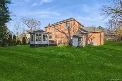 26 The Hemlocks, Roslyn, NY 11576 - Photo 28