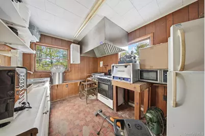 1124 State Route 42, Sparrow Bush, NY 12780 - Photo 34