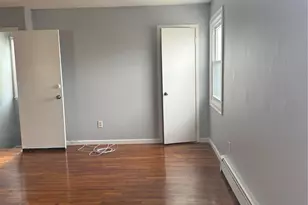 147-29 227th St, Springfield Gardens, NY 11413 - Photo 4