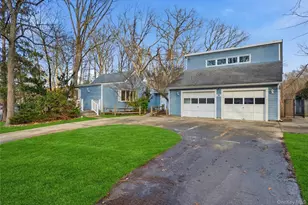 15 Corchaug Trail, Ridge, NY 11961 - Photo 2