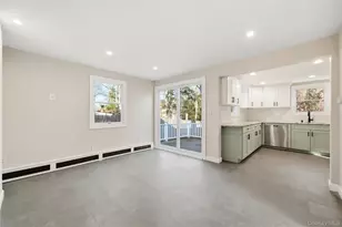 15 Corchaug Trail, Ridge, NY 11961 - Photo 10