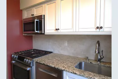 40 Daley Place #227, Lynbrook, NY 11563 - Photo 16