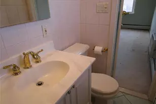 40 Daley Pl, Lynbrook, NY 11563 - Photo 26