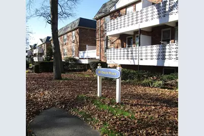 40 Daley Place #227, Lynbrook, NY 11563 - Photo 1