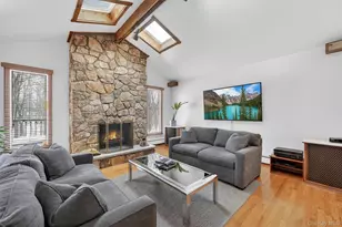 6 Pelham Ct, Nanuet, NY 10954 - Photo 4