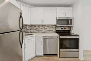 450 W Broadway, Long Beach, NY 11561 - Photo 10