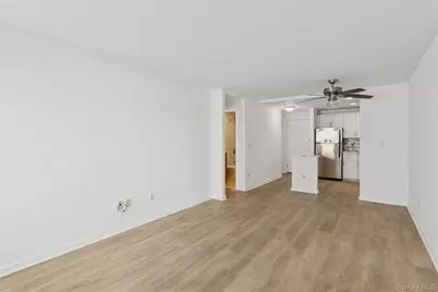 450 W Broadway #1A, Long Beach, NY 11561 - Photo 4