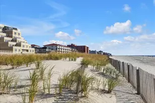 450 W Broadway, Long Beach, NY 11561 - Photo 26