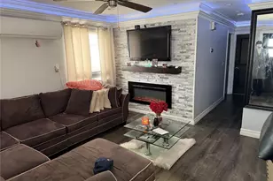 144-08 Weller Ln, Rosedale, NY 11422 - Photo 8