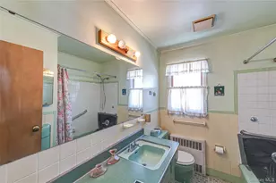 67 Edgewood Rd, West Islip, NY 11795 - Photo 14