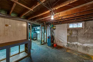 67 Edgewood Rd, West Islip, NY 11795 - Photo 20