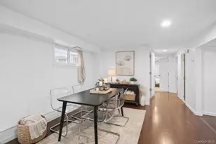 85 Bedford Ave, Freeport, NY 11520 - Photo 18