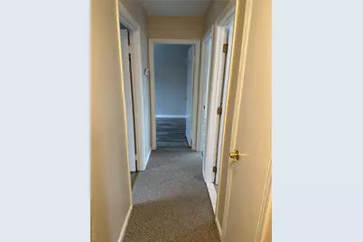 10 Shiloh Court, Coram, NY 11727 - Photo 18