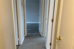 10 Shiloh Ct, Coram, NY 11727 - Photo 18