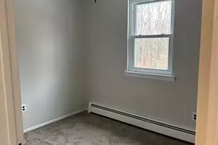 10 Shiloh Ct, Coram, NY 11727 - Photo 16