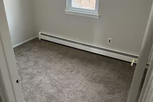 10 Shiloh Ct, Coram, NY 11727 - Photo 12