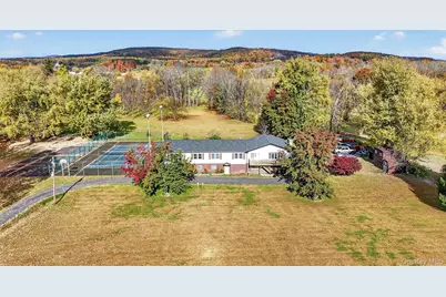 131 Barbarossa Lane, Kingston, NY 12401 - Photo 4