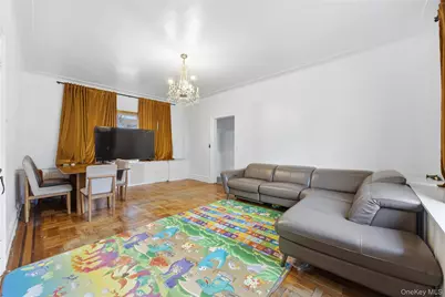 16016 Riverside Drive, Whitestone, NY 11357 - Photo 12