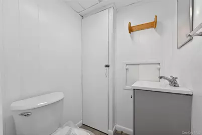 1231 E 223rd Street, Bronx, NY 10466 - Photo 18