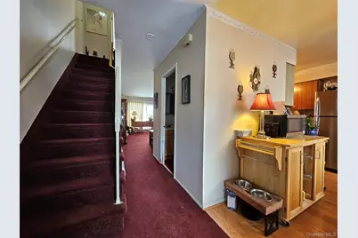 34 Hampton Court, Middletown, NY 10941 - Photo 4