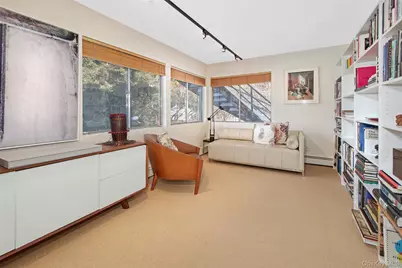 132 Ridgecrest Road, Briarcliff Manor, NY 10510 - Photo 38