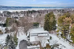 132 Ridgecrest Rd, Briarcliff Manor, NY 10510 - Photo 4