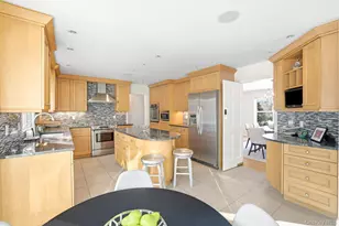 42 Butler Rd, Scarsdale, NY 10583 - Photo 10