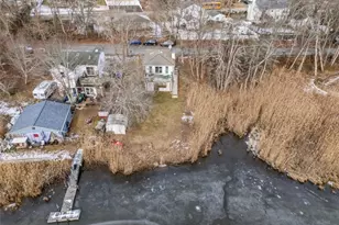 90 Shore Dr, Mastic Beach, NY 11951 - Photo 26