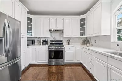 24 Ridge Court, Hauppauge, NY 11788 - Photo 12