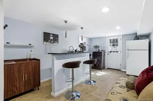 64 W Fenimore St, Valley Stream, NY 11580 - Photo 22