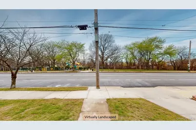 136-11 Brookville Boulevard, Rosedale, NY 11422 - Photo 30