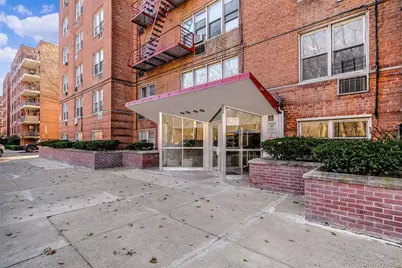 6535 Broadway #2G, Bronx, NY 10471 - Photo 1