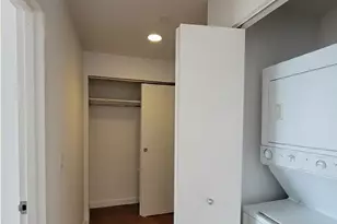 40-28 College Point Blvd, Flushing, NY 11354 - Photo 6