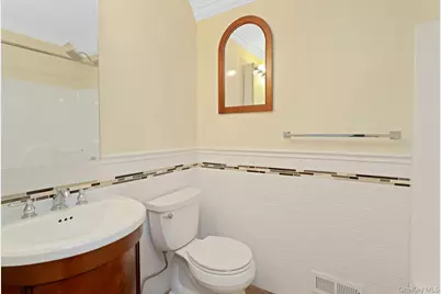 20 Saratoga Street, Pawling, NY 12564 - Photo 16