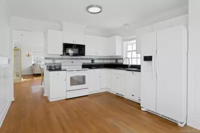 20 Saratoga Street, Pawling, NY 12564 - Photo 8