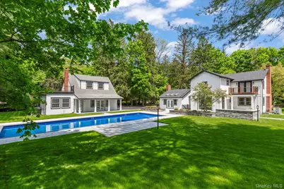 75 Centerport Road, Greenlawn, NY 11740 - Photo 4