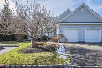 38 Gettysburg Drive, Port Jefferson Station, NY 11776 - Photo 2
