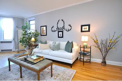 253 Garth Road #6J, Scarsdale, NY 10583 - Photo 1