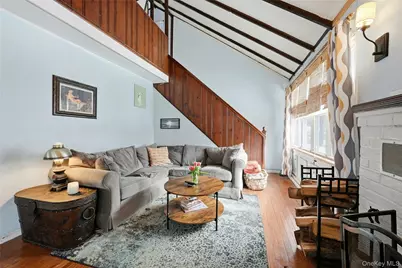 20 Lawrence Drive, Sound Beach, NY 11789 - Photo 10