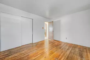 109 Utica St, Bay Shore, NY 11706 - Photo 16