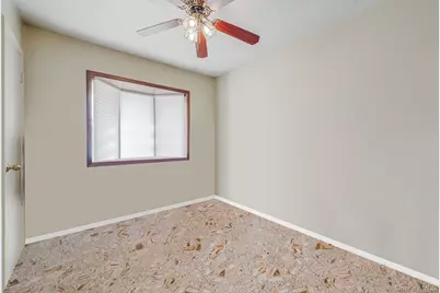 109 Utica Street, Bay Shore, NY 11706 - Photo 20