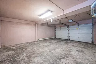 109 Utica St, Bay Shore, NY 11706 - Photo 38